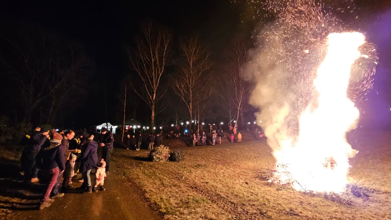 Titelbild Funkenfeuer